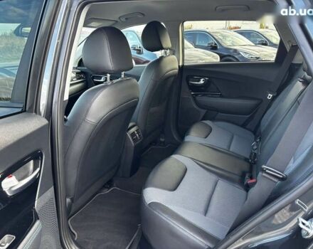 Киа Niro, объемом двигателя 0 л и пробегом 50 тыс. км за 21000 $, фото 24 на Automoto.ua