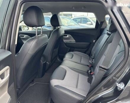 Киа Niro, объемом двигателя 0 л и пробегом 52 тыс. км за 20750 $, фото 17 на Automoto.ua
