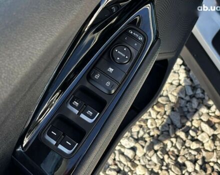 Кіа Niro, об'ємом двигуна 0 л та пробігом 53 тис. км за 20950 $, фото 14 на Automoto.ua