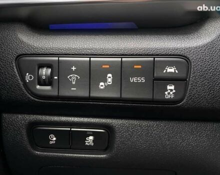 Кіа Niro, об'ємом двигуна 0 л та пробігом 56 тис. км за 22900 $, фото 9 на Automoto.ua