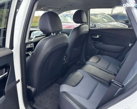 Киа Niro, объемом двигателя 0 л и пробегом 53 тыс. км за 19999 $, фото 25 на Automoto.ua