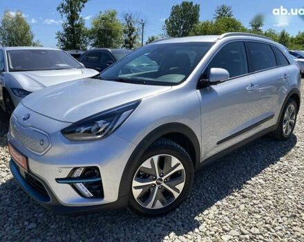 Киа Niro, объемом двигателя 0 л и пробегом 101 тыс. км за 21900 $, фото 12 на Automoto.ua