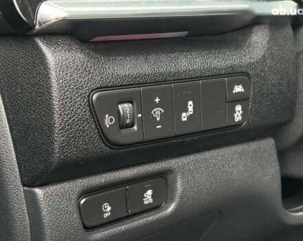 Киа Niro, объемом двигателя 0 л и пробегом 88 тыс. км за 21800 $, фото 12 на Automoto.ua