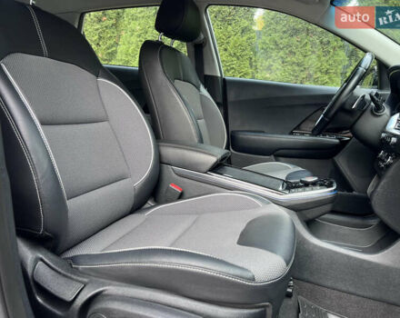 Киа Niro, объемом двигателя 0 л и пробегом 89 тыс. км за 18500 $, фото 44 на Automoto.ua