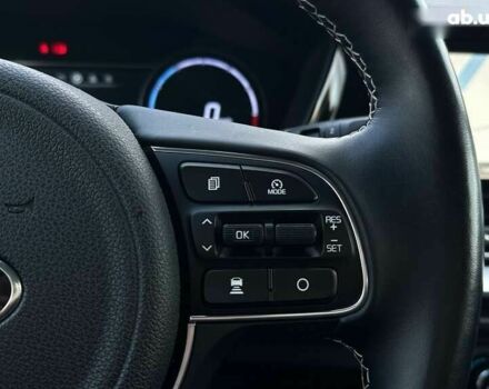 Киа Niro, объемом двигателя 0 л и пробегом 62 тыс. км за 24600 $, фото 10 на Automoto.ua