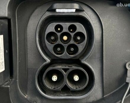 Киа Niro, объемом двигателя 0 л и пробегом 88 тыс. км за 23900 $, фото 13 на Automoto.ua