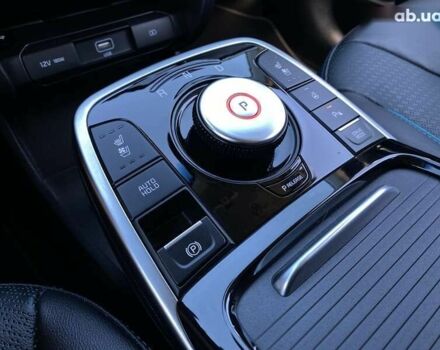 Кіа Niro, об'ємом двигуна 0 л та пробігом 64 тис. км за 23900 $, фото 13 на Automoto.ua