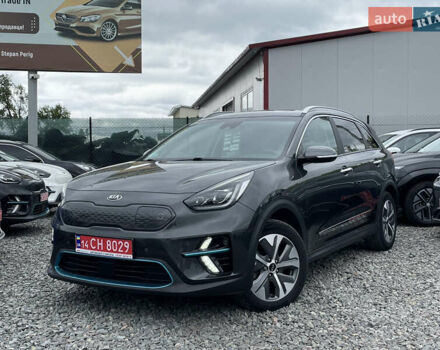 Киа Niro, объемом двигателя 0 л и пробегом 105 тыс. км за 20350 $, фото 9 на Automoto.ua