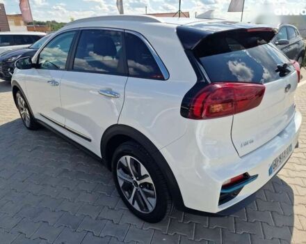 Киа Niro, объемом двигателя 0 л и пробегом 106 тыс. км за 19500 $, фото 15 на Automoto.ua