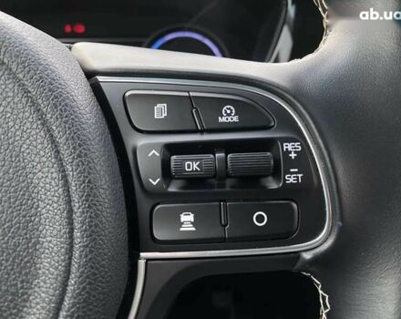 Киа Niro, объемом двигателя 0 л и пробегом 96 тыс. км за 20600 $, фото 5 на Automoto.ua