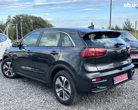 Киа Niro, объемом двигателя 0 л и пробегом 52 тыс. км за 20750 $, фото 5 на Automoto.ua