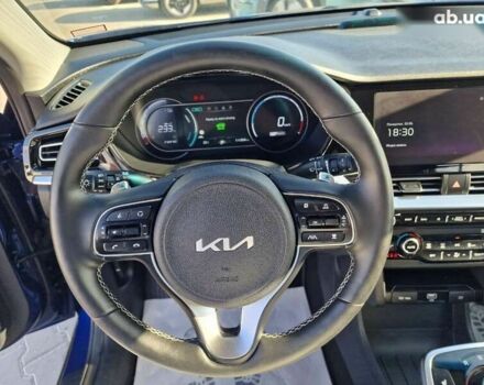 Кіа Niro, об'ємом двигуна 0 л та пробігом 111 тис. км за 20300 $, фото 23 на Automoto.ua