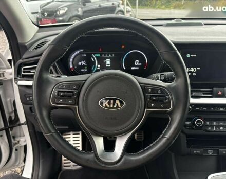 Киа Niro, объемом двигателя 0 л и пробегом 48 тыс. км за 24350 $, фото 25 на Automoto.ua