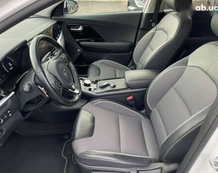 Кіа Niro, об'ємом двигуна 0 л та пробігом 69 тис. км за 20323 $, фото 26 на Automoto.ua