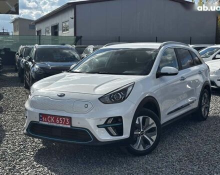 Киа Niro, объемом двигателя 0 л и пробегом 53 тыс. км за 19999 $, фото 2 на Automoto.ua