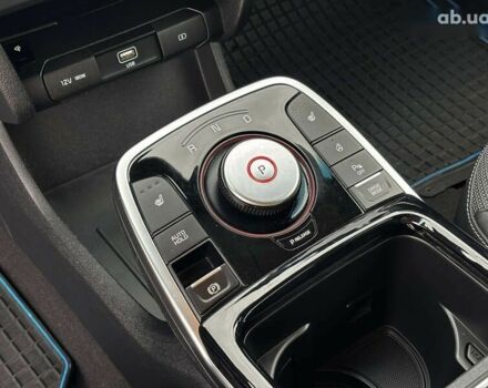Киа Niro, объемом двигателя 0 л и пробегом 60 тыс. км за 21999 $, фото 21 на Automoto.ua