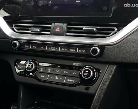 Киа Niro, объемом двигателя 0 л и пробегом 44 тыс. км за 23200 $, фото 22 на Automoto.ua