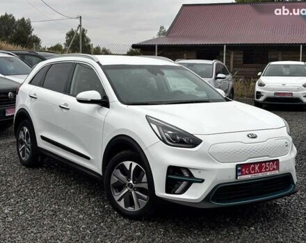 Киа Niro, объемом двигателя 0 л и пробегом 75 тыс. км за 21650 $, фото 3 на Automoto.ua