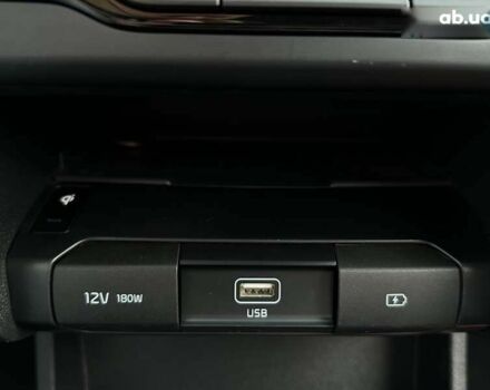 Киа Niro, объемом двигателя 0 л и пробегом 12 тыс. км за 25400 $, фото 8 на Automoto.ua