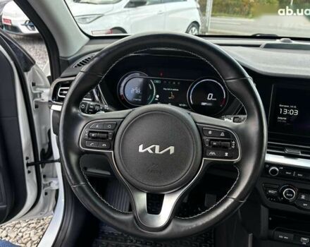 Киа Niro, объемом двигателя 0 л и пробегом 62 тыс. км за 23650 $, фото 12 на Automoto.ua