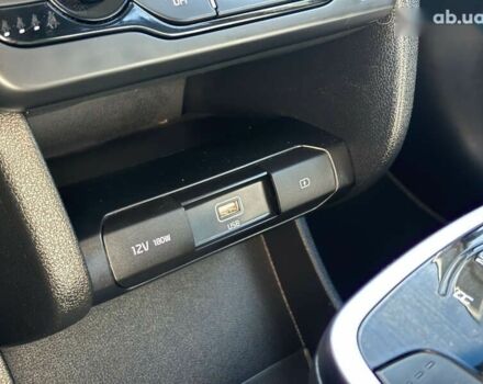 Киа Niro, объемом двигателя 0 л и пробегом 41 тыс. км за 21350 $, фото 9 на Automoto.ua