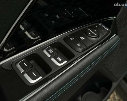 Киа Niro, объемом двигателя 0 л и пробегом 71 тыс. км за 24900 $, фото 4 на Automoto.ua