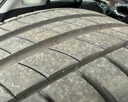 Киа Niro, объемом двигателя 0 л и пробегом 38 тыс. км за 24800 $, фото 3 на Automoto.ua