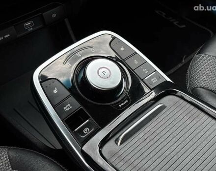 Кіа Niro, об'ємом двигуна 0 л та пробігом 45 тис. км за 23000 $, фото 29 на Automoto.ua