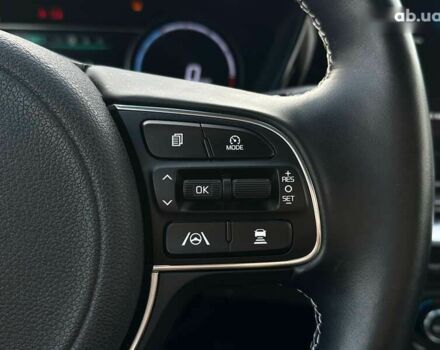 Киа Niro, объемом двигателя 0 л и пробегом 38 тыс. км за 24800 $, фото 8 на Automoto.ua