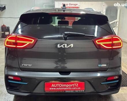 Киа Niro, объемом двигателя 0 л и пробегом 37 тыс. км за 24900 $, фото 19 на Automoto.ua