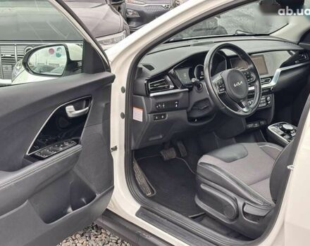 Киа Niro, объемом двигателя 0 л и пробегом 89 тыс. км за 21200 $, фото 25 на Automoto.ua