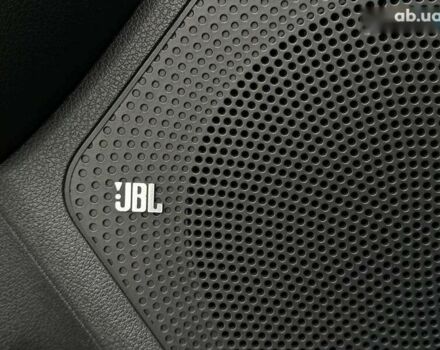 Киа Niro, объемом двигателя 0 л и пробегом 47 тыс. км за 24900 $, фото 6 на Automoto.ua