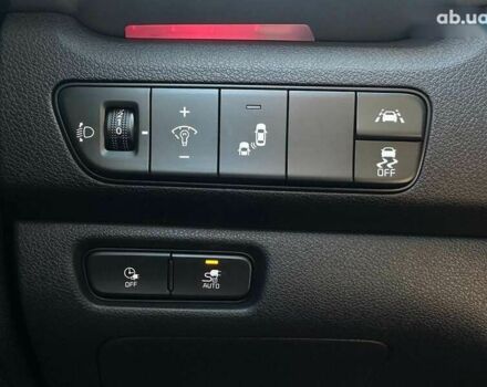 Киа Niro, объемом двигателя 0 л и пробегом 31 тыс. км за 24800 $, фото 6 на Automoto.ua