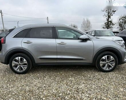 Киа Niro, объемом двигателя 0 л и пробегом 70 тыс. км за 24400 $, фото 22 на Automoto.ua
