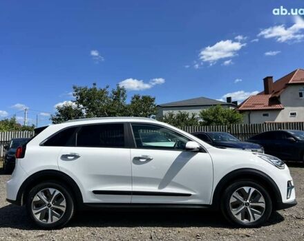 Киа Niro, объемом двигателя 0 л и пробегом 77 тыс. км за 20106 $, фото 8 на Automoto.ua