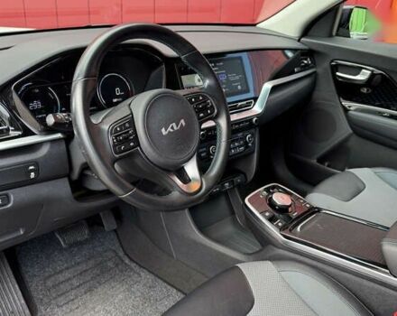Киа Niro, объемом двигателя 0 л и пробегом 69 тыс. км за 20400 $, фото 25 на Automoto.ua