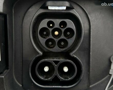 Киа Niro, объемом двигателя 0 л и пробегом 70 тыс. км за 24400 $, фото 10 на Automoto.ua