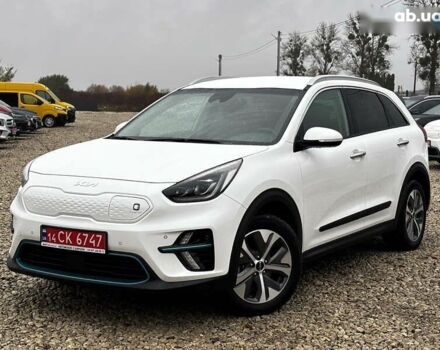 Киа Niro, объемом двигателя 0 л и пробегом 61 тыс. км за 25200 $, фото 2 на Automoto.ua