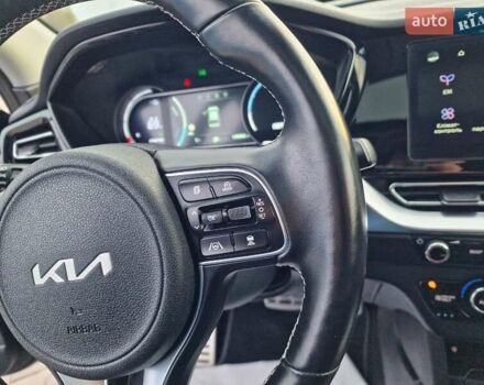 Киа Niro, объемом двигателя 0 л и пробегом 139 тыс. км за 22300 $, фото 32 на Automoto.ua