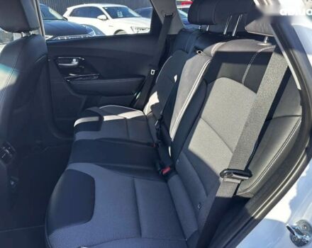 Киа Niro, объемом двигателя 0 л и пробегом 44 тыс. км за 23900 $, фото 8 на Automoto.ua