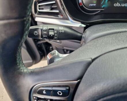 Киа Niro, объемом двигателя 0 л и пробегом 174 тыс. км за 19600 $, фото 27 на Automoto.ua
