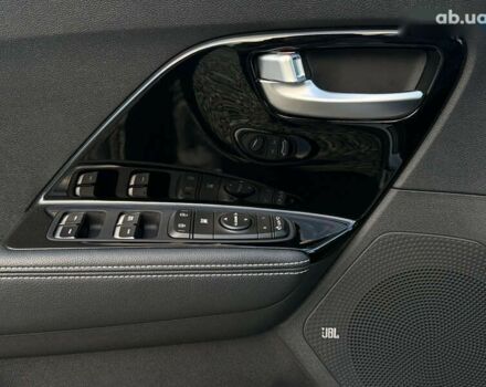 Киа Niro, объемом двигателя 0 л и пробегом 44 тыс. км за 24900 $, фото 6 на Automoto.ua