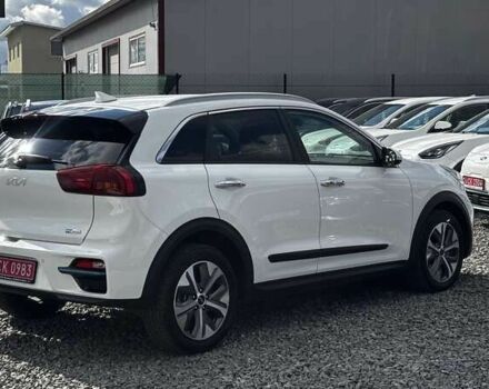 Киа Niro, объемом двигателя 0 л и пробегом 62 тыс. км за 23650 $, фото 6 на Automoto.ua
