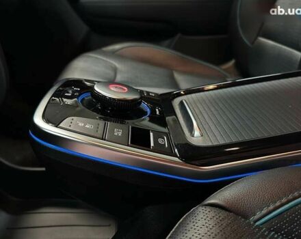 Киа Niro, объемом двигателя 0 л и пробегом 71 тыс. км за 24900 $, фото 7 на Automoto.ua