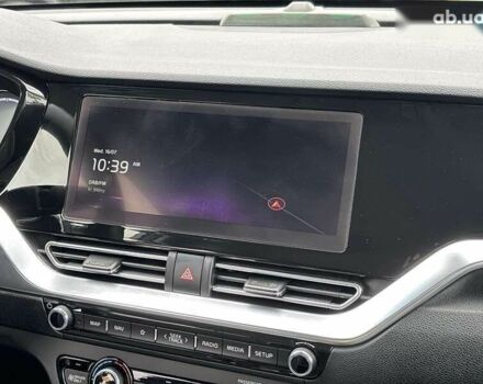 Кіа Niro, об'ємом двигуна 0 л та пробігом 45 тис. км за 23000 $, фото 11 на Automoto.ua