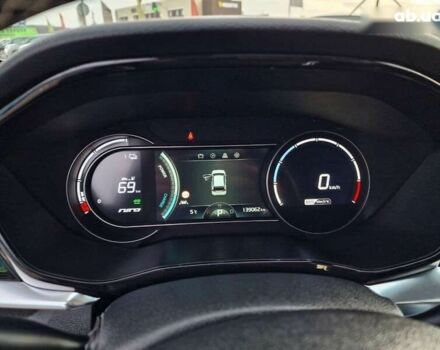 Кіа Niro, об'ємом двигуна 0 л та пробігом 139 тис. км за 22300 $, фото 28 на Automoto.ua