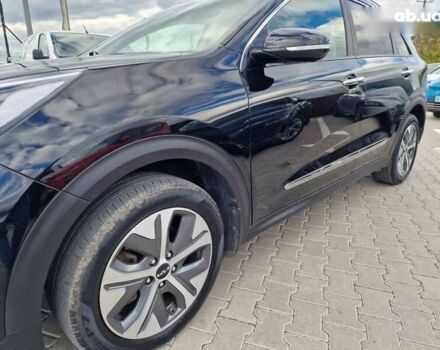 Киа Niro, объемом двигателя 0 л и пробегом 174 тыс. км за 19600 $, фото 1 на Automoto.ua
