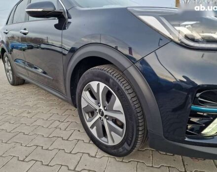 Кіа Niro, об'ємом двигуна 0 л та пробігом 139 тис. км за 22300 $, фото 7 на Automoto.ua