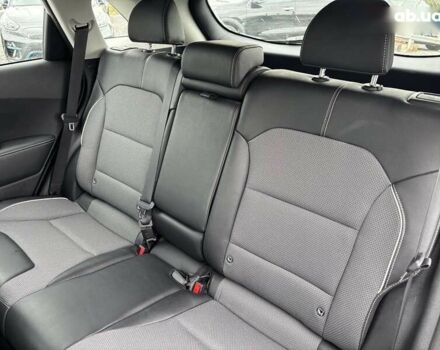 Киа Niro, объемом двигателя 0 л и пробегом 89 тыс. км за 21200 $, фото 9 на Automoto.ua
