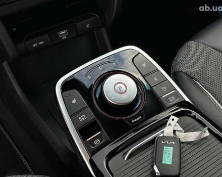 Кіа Niro, об'ємом двигуна 0 л та пробігом 58 тис. км за 23150 $, фото 17 на Automoto.ua